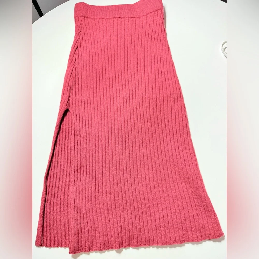 Sézane Merino Wool Ribbed Knit Midi Skirt Size S Parisian Chic 2026